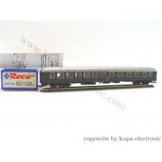 Roco exklusiv H0 44754-1 Schnellzug-Abteilwagen DB 1./2. Kl + LED Be. & Figuren