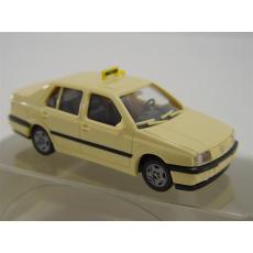HO 149 07 18 VW Vento Taxi