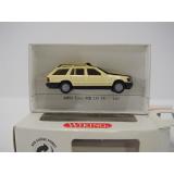 HO 149 01 Mercedes Benz 230 TE Taxi